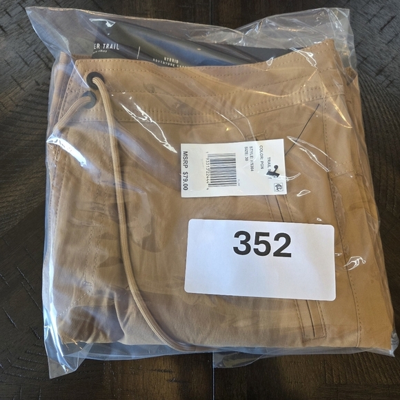 Roark Layover Trail Hybrid Adventure Shorts Tan Size 30- New RS364 Hiking Cargo - Picture 10 of 10